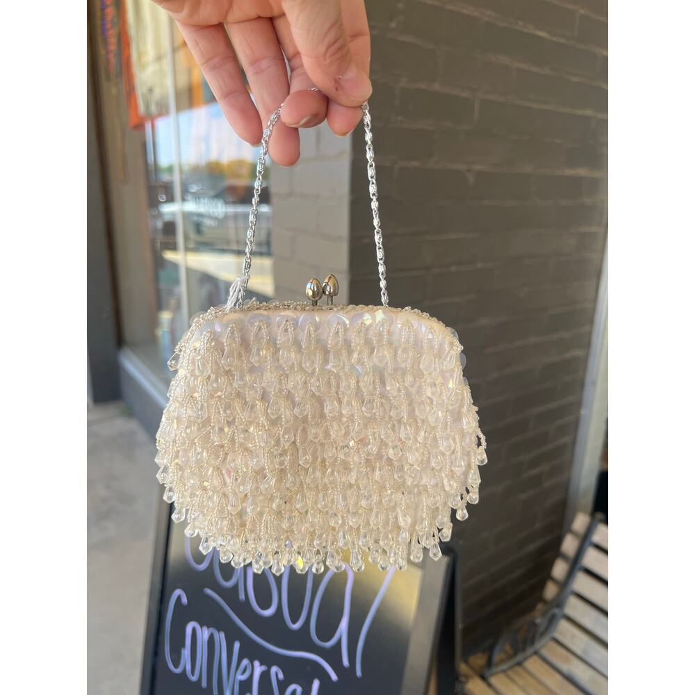 Vintage 50s Bag by Debbie teardrop beaded twist clasp handbag